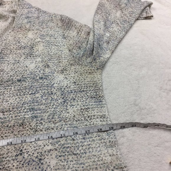 Violet & Claire Blouse Top Size M Womans White Gray V-Neck Long Sleeve Chiffon - Picture 8 of 15